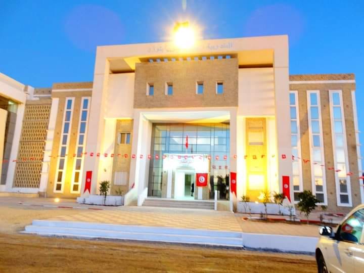 توزر: المندوبية الجهوية للتربية تستكمل استعداداتها لإجراء اختبارات الدورة الرئيسية لامتحان الباكالوريا
