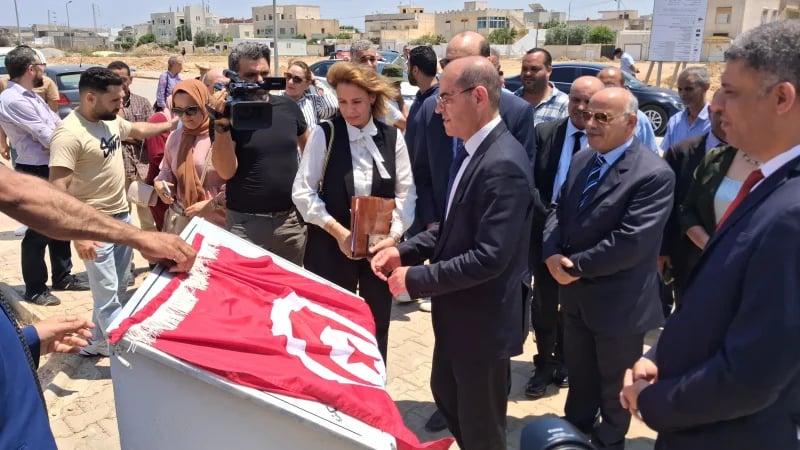 اعطاء إشارة انطلاق اشغال بناء النواة الأولى لـ162 مسكن اجتماعي ضمن برنامج الكراء المملّك بالمرناقية