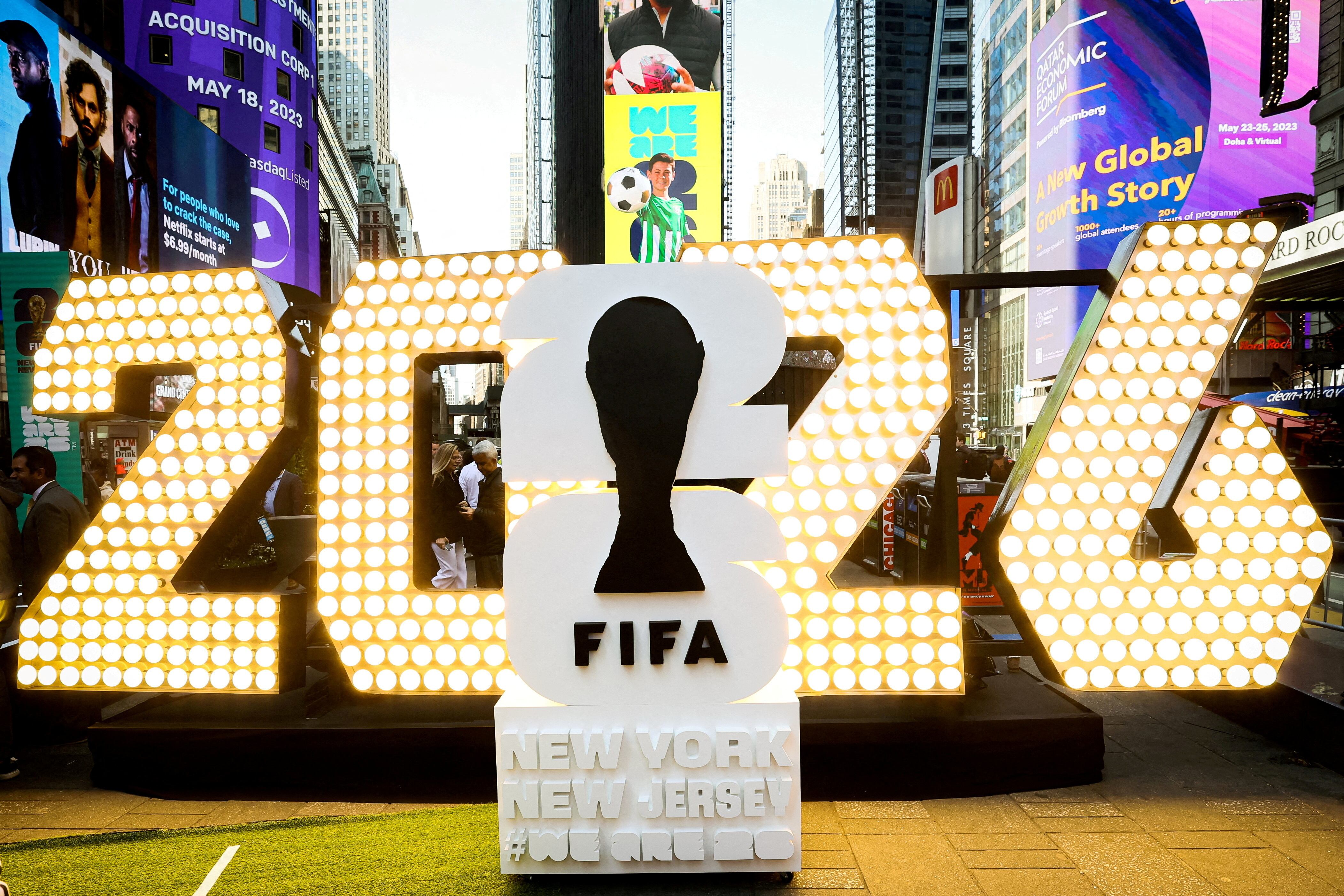 الفيفا يلغي تذاكر مجانية لكأس العالم بيعت خطأً بسبب خلل فني