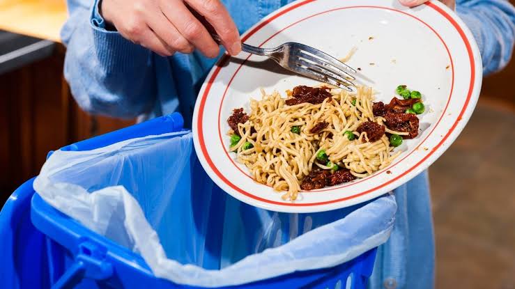 المعهد الوطني للاستهلاك : قيمة الغذاء، الذي يقع هدره سنويا ـ 570 مليون دينار 
