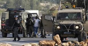 فلسطين: قوات الاحتلال الصهيوني تشن حملة اعتقالات واقتحامات في عدة مناطق بالضفة الغربية والقدس