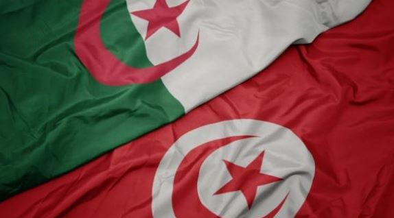 تونس والجزائر توقعان اتفاقيات تعاون في مجال البريد وتكنولوجيات المعلومات والاتصال