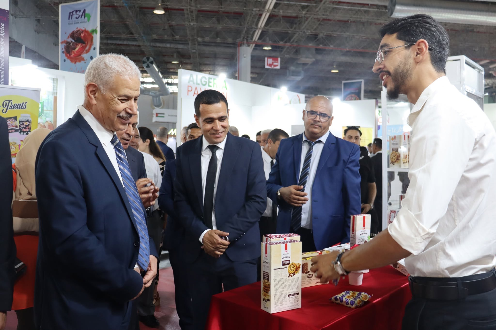 وزير التجارة يفتتح الدورة الرابعة للمعرض الدولي للصناعات الغذائية لإفريقيا بمشاركة أكثر من 30 دولة
