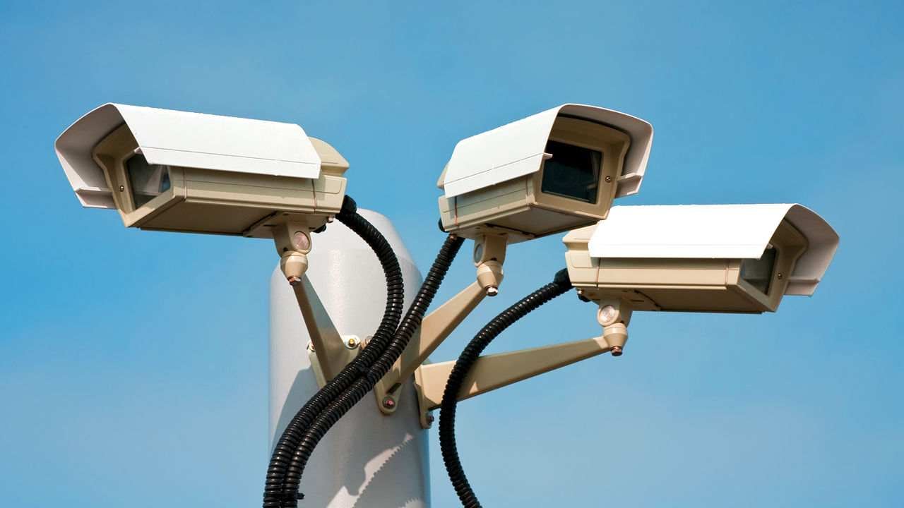 المنستير: نحو تركيز كاميرات مراقبة متطورة بمداخل المدينة ومفترقاتها