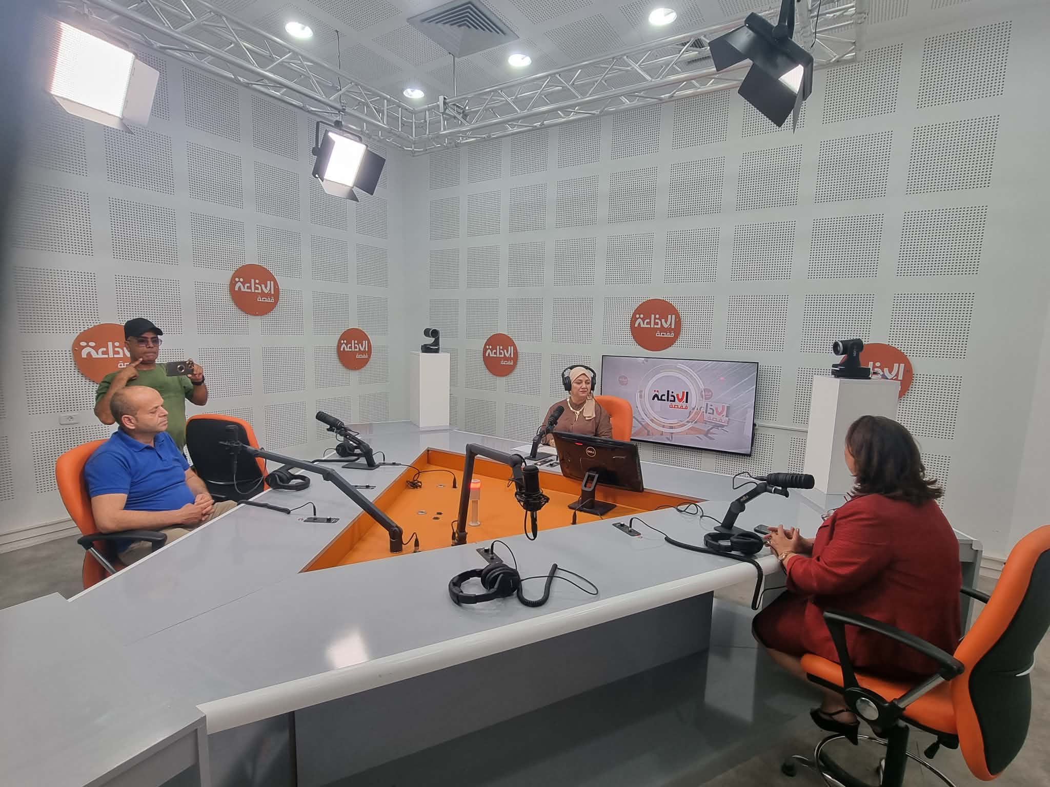 اليوم : تدشين استوديو رقمي جديد بإذاعة قفصة بتكنولوجيا البث عبر الإنترنت