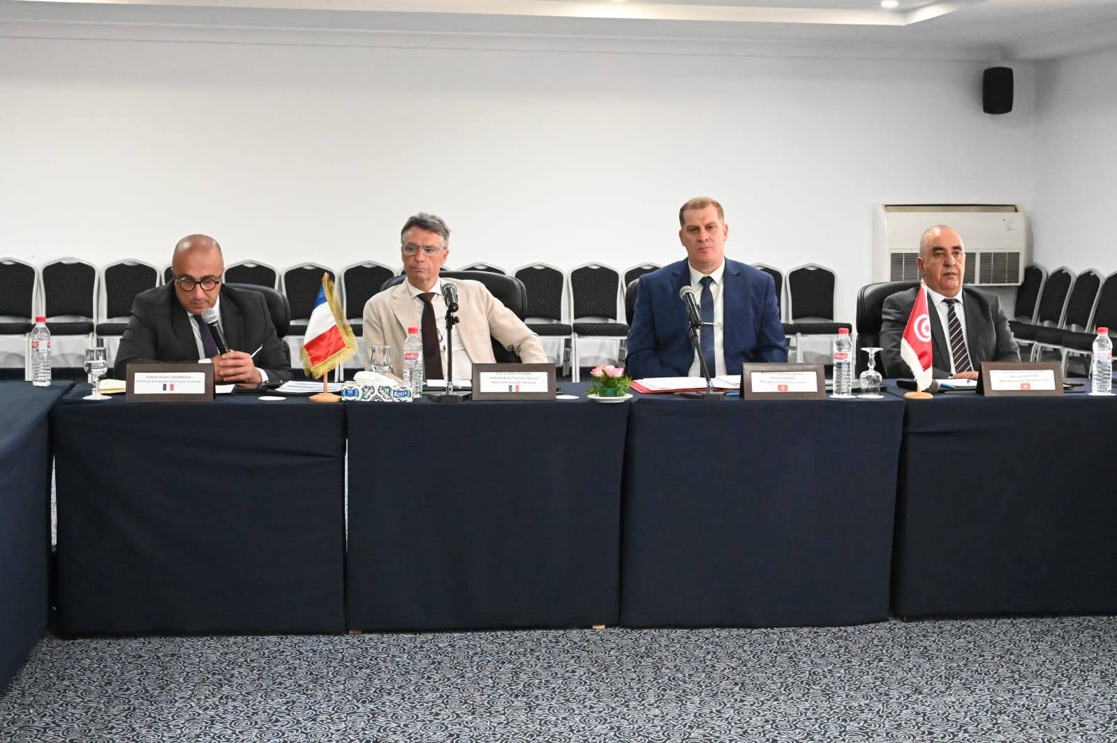 الجلسة الخامسة للجنة القيادة التونسية الفرنسية تقيم تقدم مشروع تدعيم إمكانيات الحماية المدنية التونسية