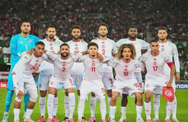 مونديـال 2026: تشكيلة المنتخــب الوطني ضد السويــد