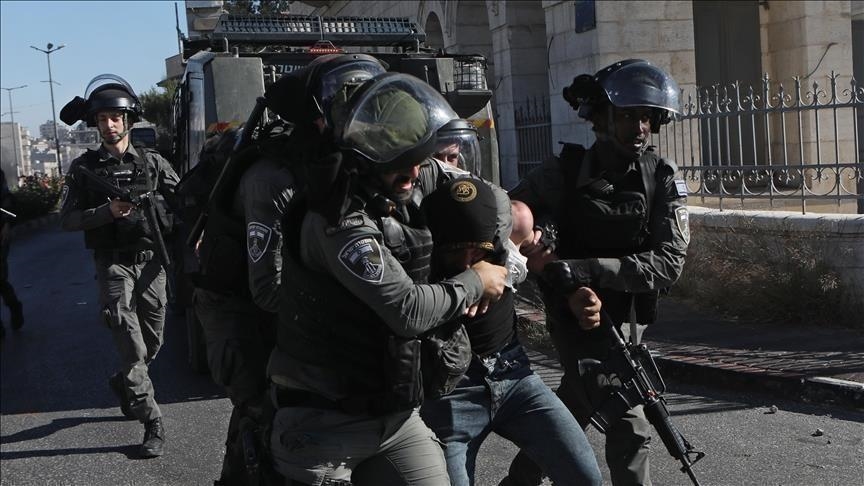 الاحتلال الصهيوني يجدد أوامر الاعتقال الإداري بحق 33 أسيرا فلسطينيا