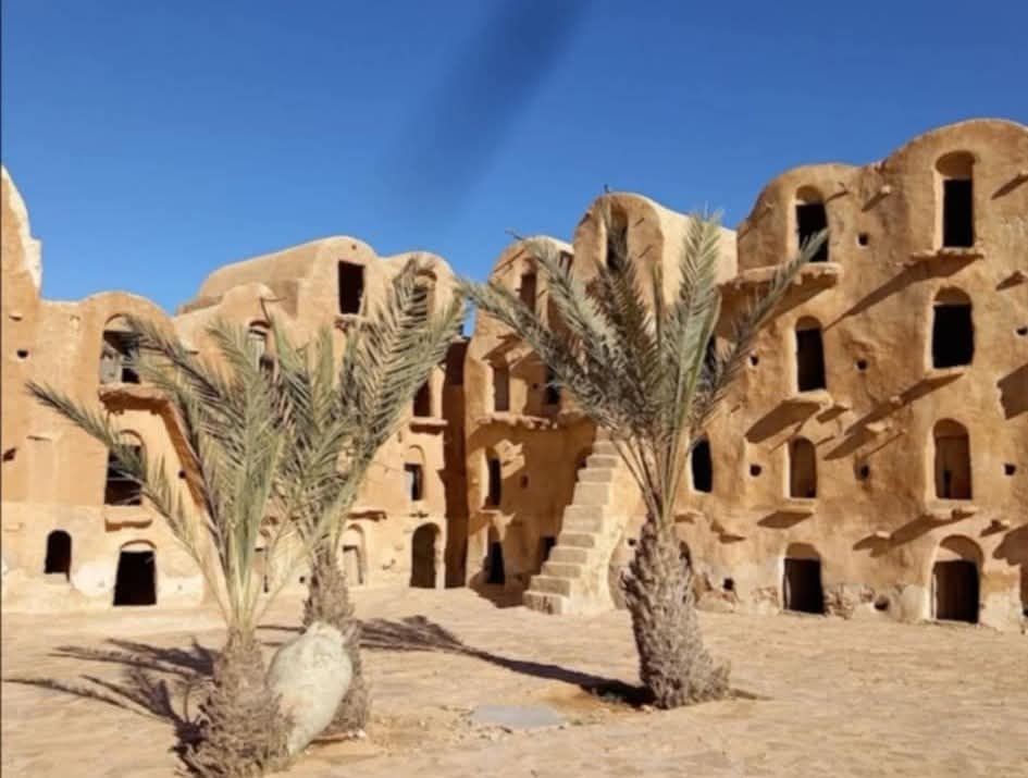 سحب قليلة على كامل البلاد تتكاثف تدريجيا بعد الظهر