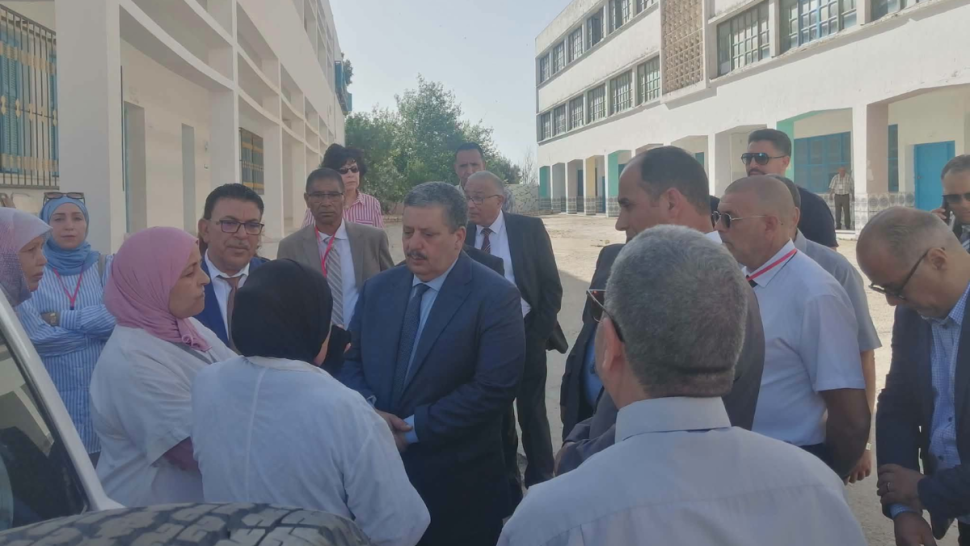 وزير التربية يتابع ظروف انطلاق امتحان شهادة ختم التعليم الأساسي العام والتقني "النوفيام" بولاية الكاف