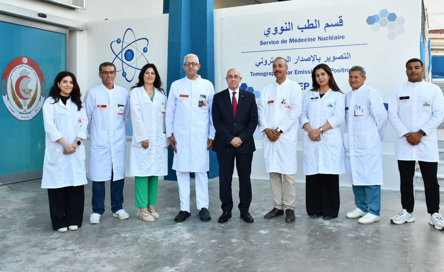 وزير الدفاع يدشّن وحدة التصوير المقطعي البوزيتروني وجناح الإنعاش الجراحي بالمستشفى العسكري