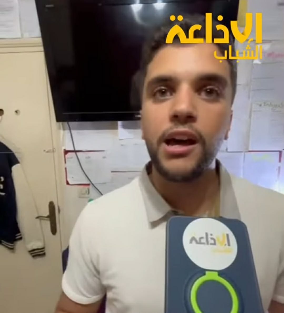 اذاعة الشباب في ضيافة آدم الكوكي الأول وطنيا في الباكالوريا شعبة الاقتصاد والتصرف