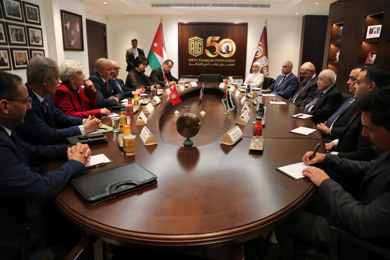 وزير الشؤون الخارجية يلتقي في عمان، كبار رجال الأعمال الأردنيين، ورئيس مجموعة أبو غزالة الرقمية.