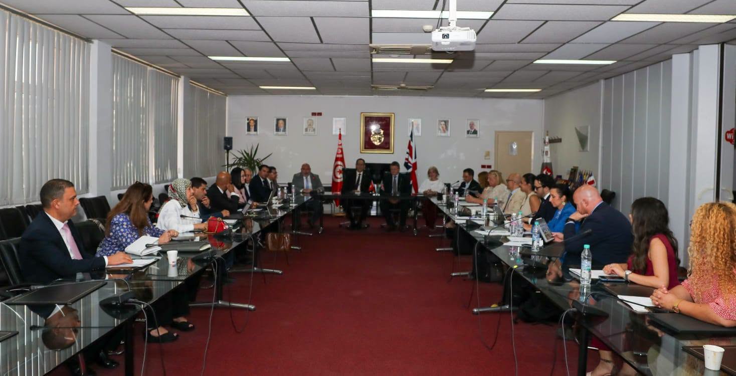 انعقاد الدورة التاسعة للجنة المشتركة التونسية البريطانية للتعاون في مجالات التعليم العالي والبحث العلمي 
