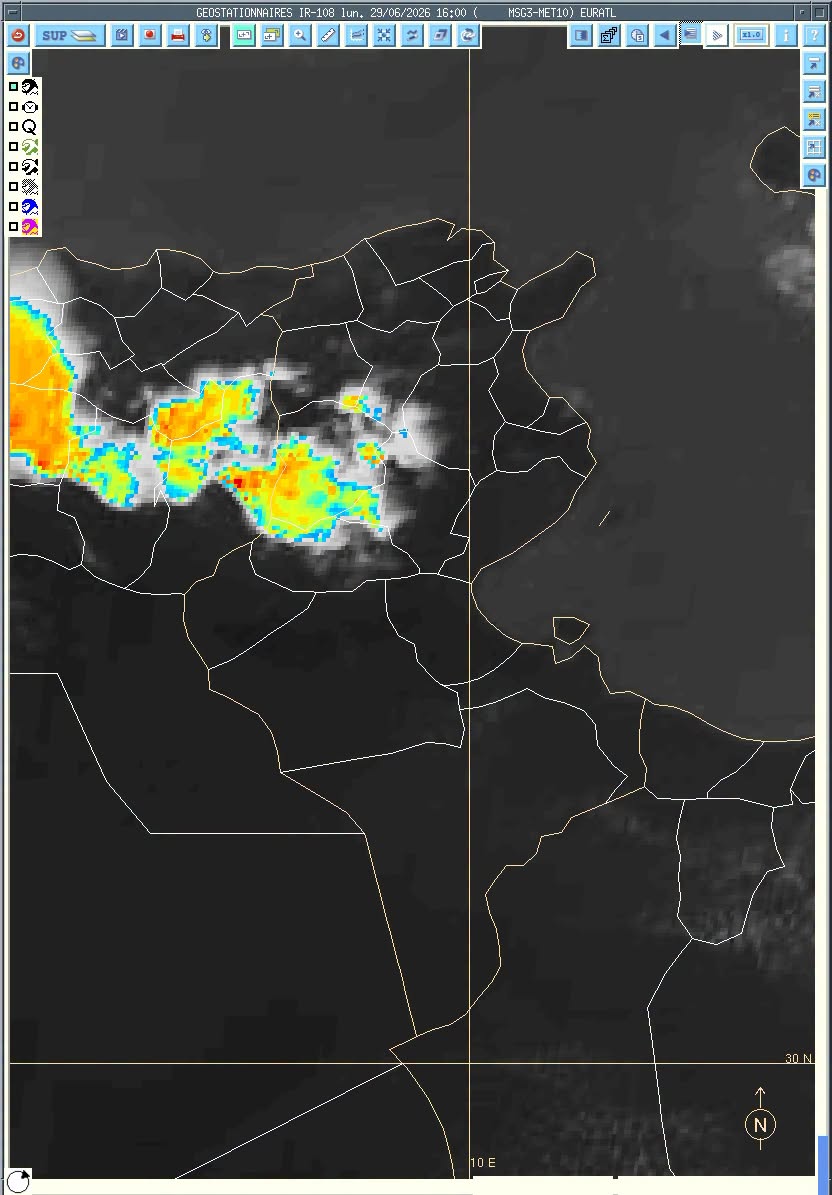 الليلة:سحب رعدية وأمطار بالمناطق الغربية.
