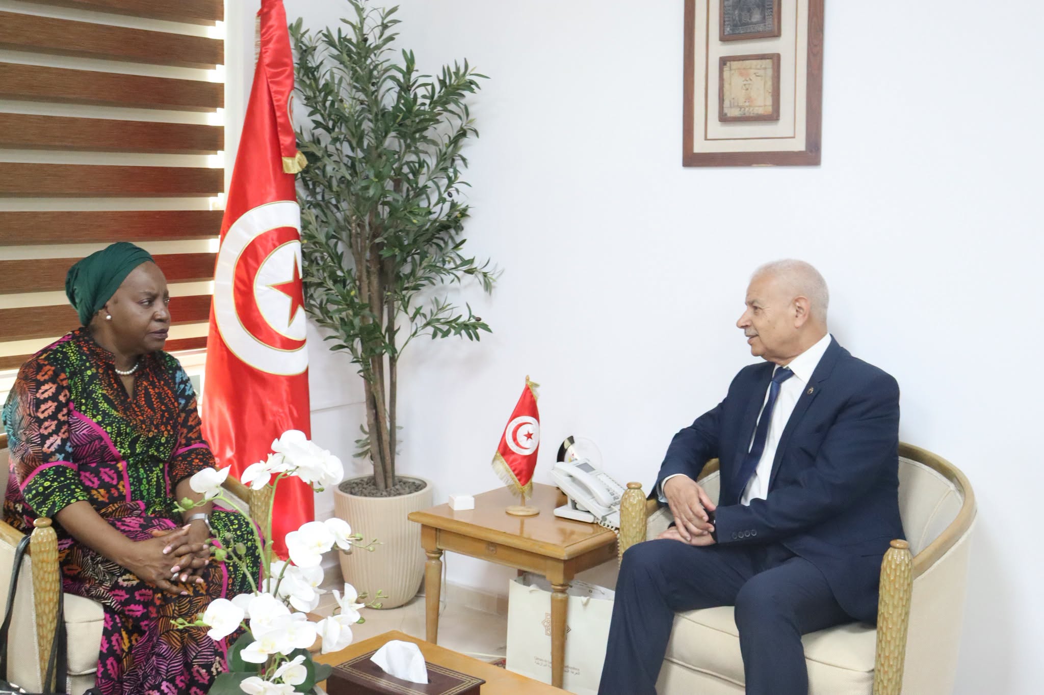 وزير التجارة يستقبل الأمينة العامة للسوق المشتركة لشرق وجنوب إفريقيا (كوميسا).