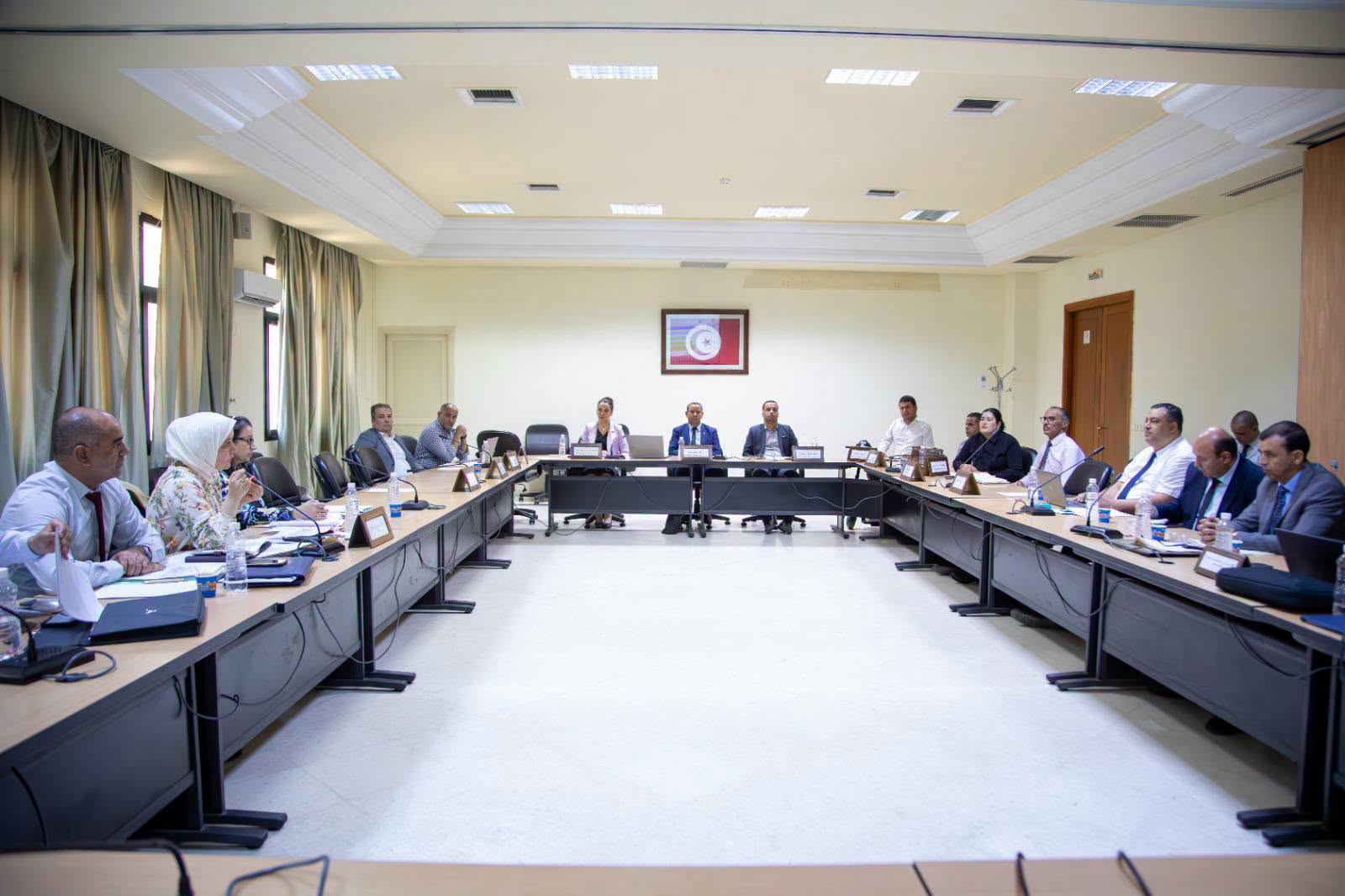 استعراض آليات عمل صندوق الجوائح وصندوق الراحة البيولوجية وتدعو إلى تعزيز الشفافية وتبسيط التعويضات.