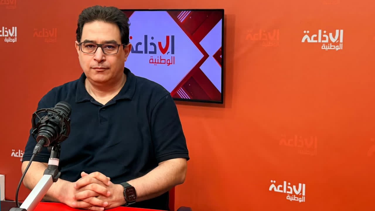 الدكتور قيس نويرة يُحذّر من التصحّر في المجال الطبي جرّاء النزيف الكبير للهجرة