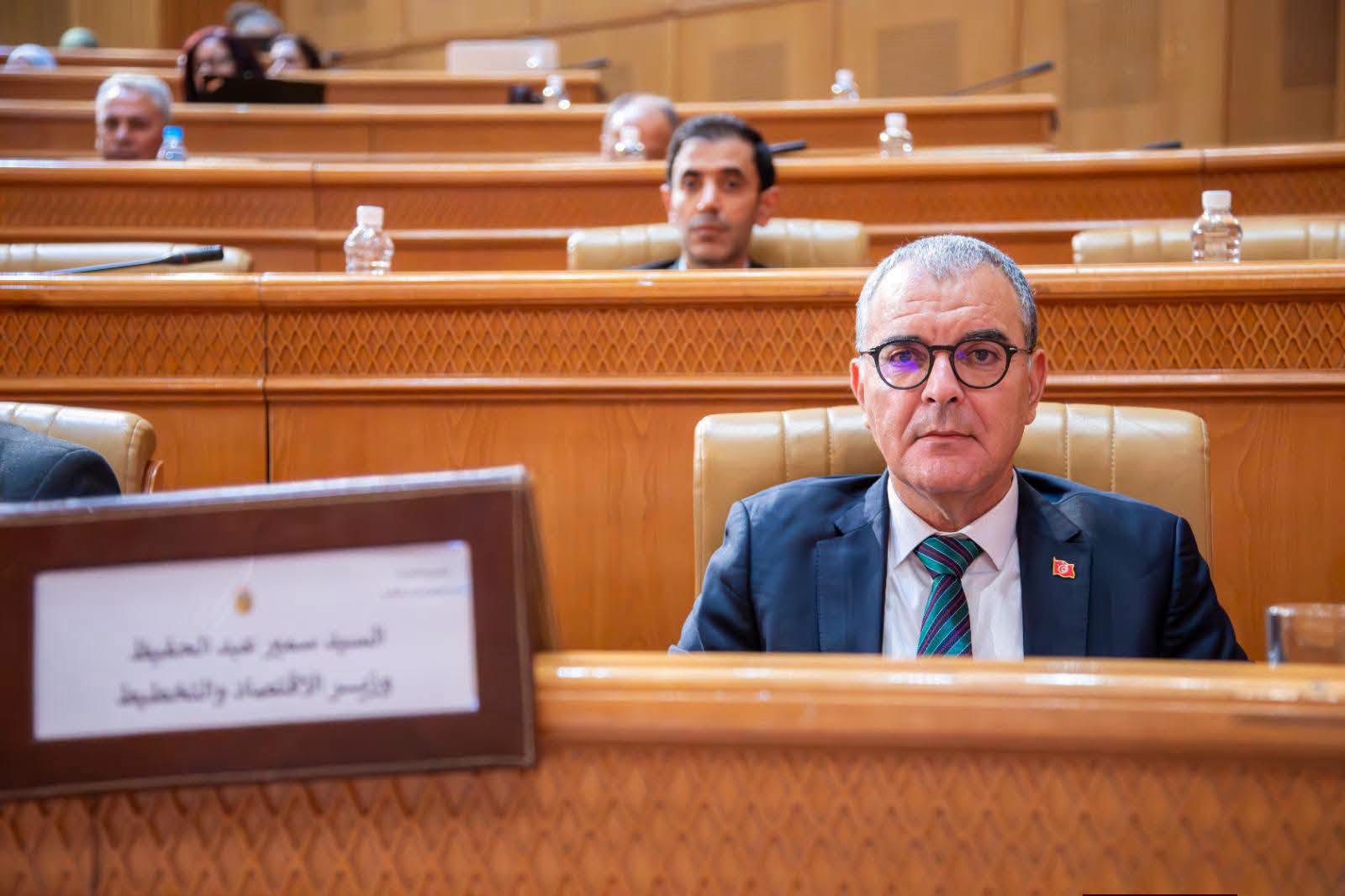 مجلس الجهات والأقاليم يستمع إلى وزير الاقتصاد حول مشروع مخطط التنمية