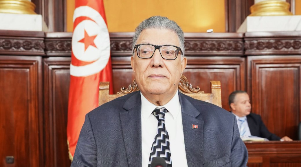 رئيس البرلمان: التقرير التأليفي لمخطط التنمية 2030-2026 يضم 100 توصية في مختلف المجالات