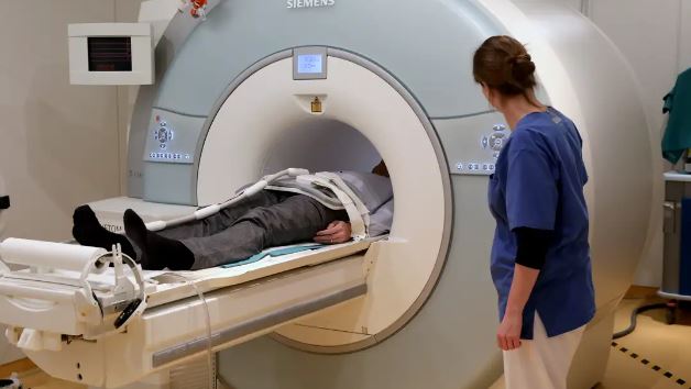 دراسة: اكتشاف السرطان عادة ما يحدث في مراحل متأخرة لدى الرجال مقارنة بالنساء