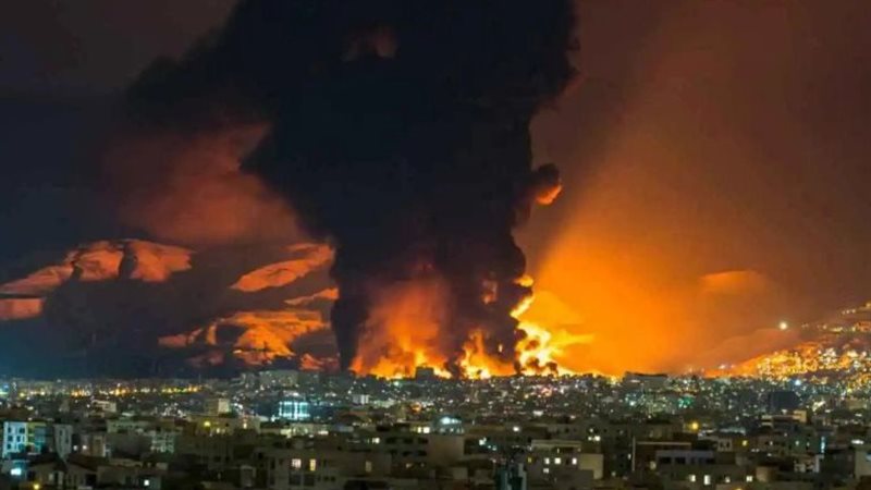 إعلام إيراني: سماع دوي انفجارات في بندر عباس وجزيرتي قشم وكيش جنوبي إيران