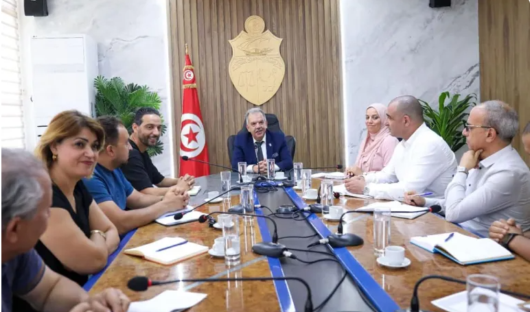 Natation : le ministère annonce de nouvelles mesures de soutien aux nageurs tunisiens
