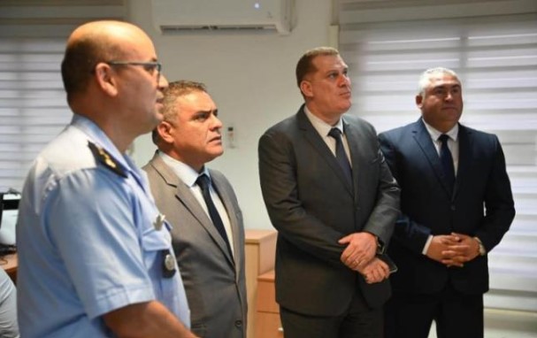 وزير الداخلية يطلع على مدى جاهزية وحدات الحماية المدنية لمجابهة الحرائق