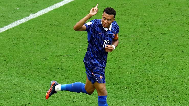 كأس العالم 2026: مبابي يصبح الهداف التاريخي لكأس العالم برصيد 22 هدفا