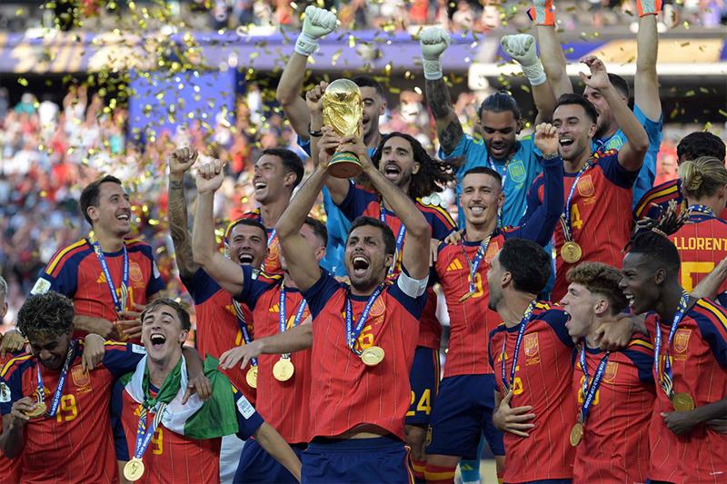 L'Espagne sacrée championne du monde pour la deuxième fois de son histoire en dominant (1-0) l'Argentine