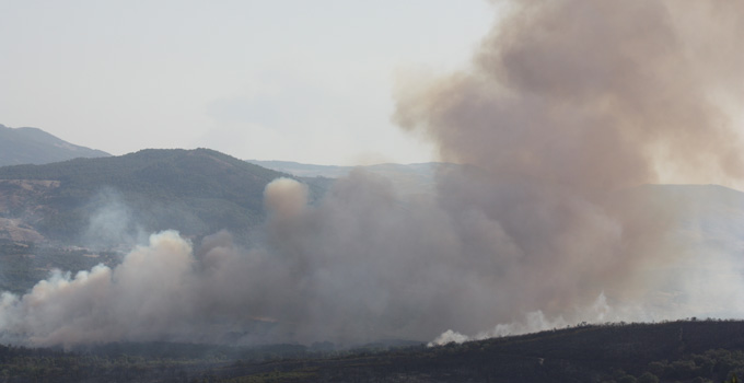 Incendies au Nord-Ouest : la situation s'améliore, seuls deux foyers restent actifs