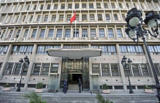 وزارة الداخلية تفتح مناظرة خارجية لانتداب عرفاء لفائدة الوحدات الحدودية المتقدمة بسلك الحرس الوطني