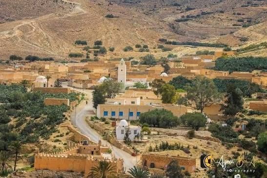 سند الجبل... حيث تنحت الطبيعة ذاكرة الإنسان