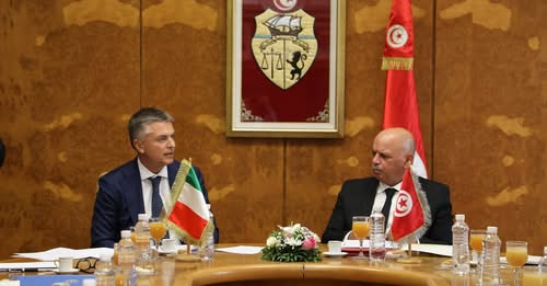 مواصلة التنسيق والتشاور بين تونس وايطاليا محور لقاء وزير النقل بنائب وزير النقل الإيطالي