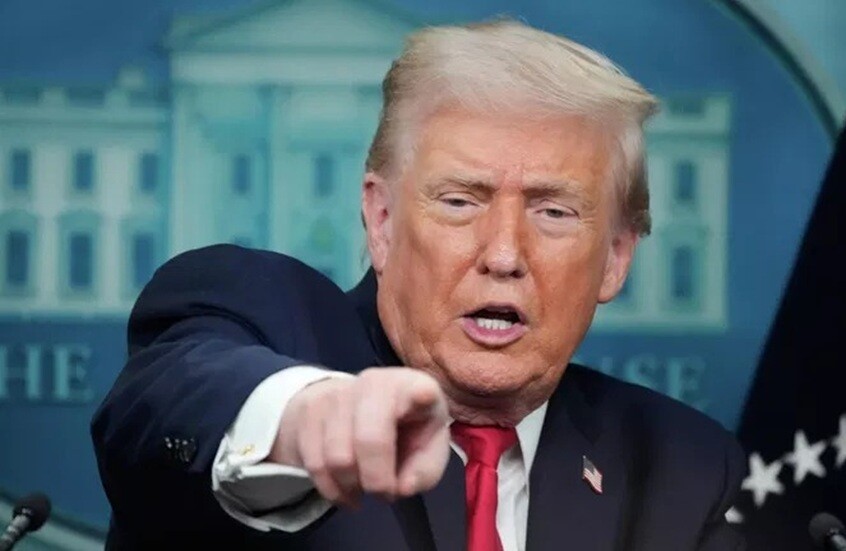 ترمب يهدد بحرب واسعة ضد ايران