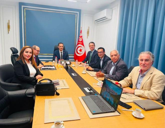"كونكت" تدعو إلى سن قانون يكرّس صفة الفلاح وإلغاء الأداء على القيمة المضافة لمدخلات الإنتاج الفلاحي