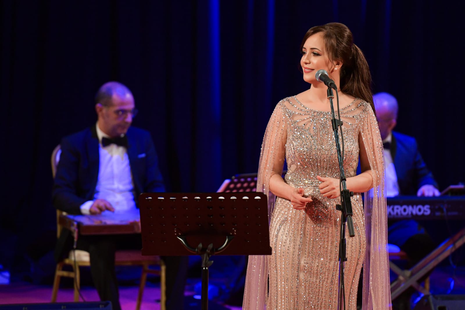 الفنانة محرزية الطويل تفتتح الدورة الخامسة والأربعين لمهرجان الزهراء