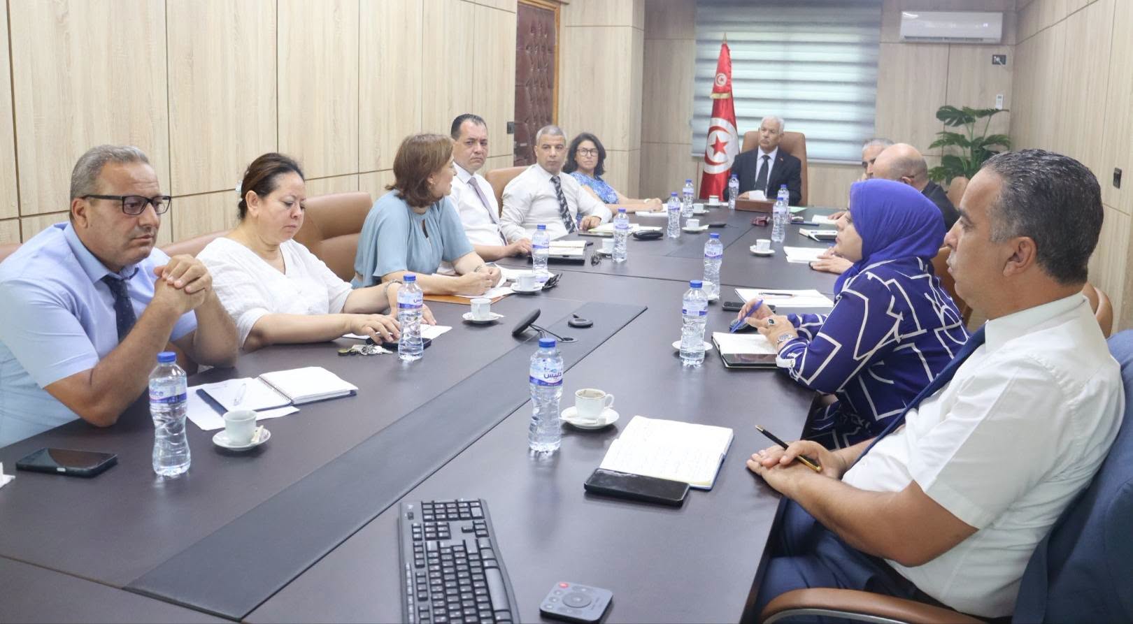 وزير التجارة يشرف على اجتماع المديرين الجهويين لمتابعة وضعية السوق والاستعدادات للاستحقاقات القادمة