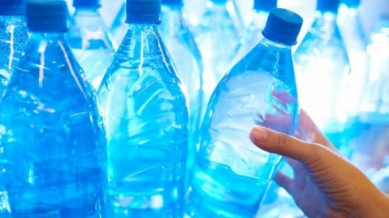 غرفة المشروبات غير الكحولية تعمل على تدارك النقص المسجل في الماء بعدد من المناطق وخاصة الساحلية منها