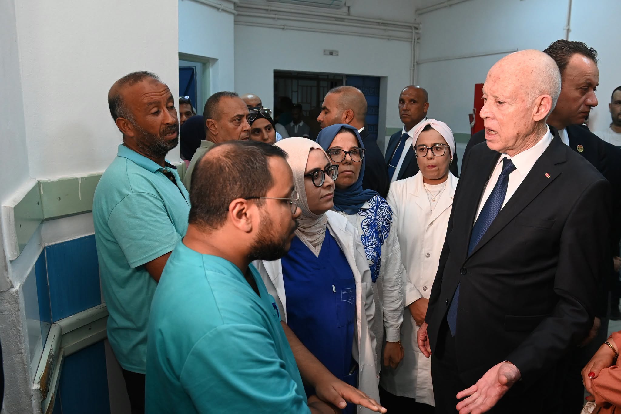 رئيس الجمهورية : لن يتم تشغيل الوحدات الملوثة بالمجمع الكيميائي بقابس