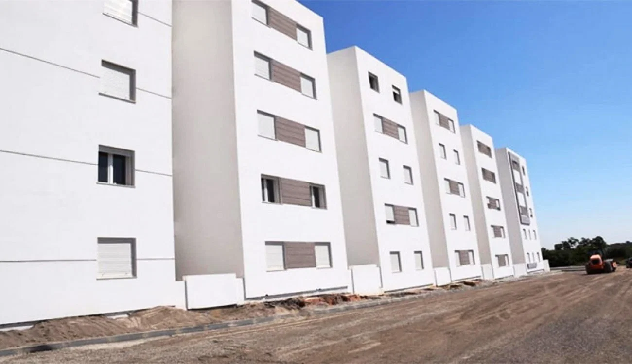 310 logements sociaux et individuels remis à leurs bénéficiaires à El Fejja, dans le gouvernorat de Manouba