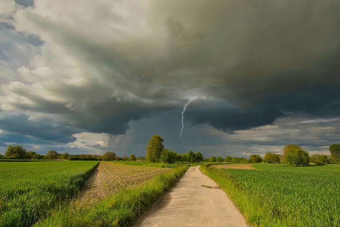 Météo : températures en baisse et risque d’orages dans plusieurs régions