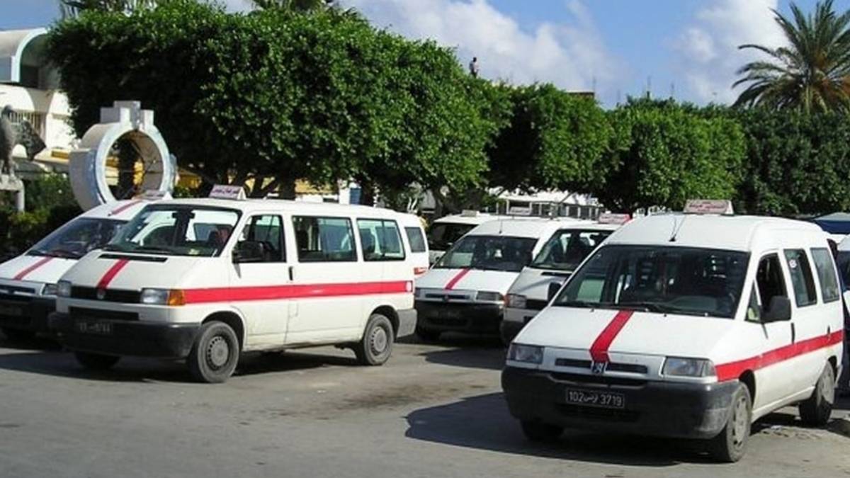 جندوبة: اللجنة الاستشارية للنقل تصادق على 165 رخصة سيارة أجرة "لواج"