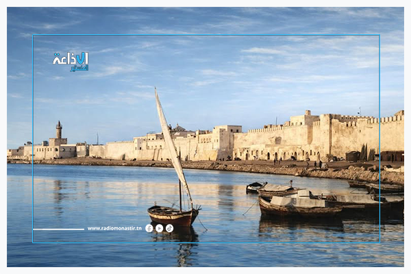 اليوم: سحب قليلة بأغلب الجهات تتكاثف بعد الظهر بالمناطق الغربية للوسط والجنوب.