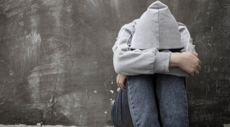المكلف بملف الإدمان بوزارة الصحة: تقريبا 5 بالمائة من المجتمع التونسي يستهلك المخدرات وفقا للتقديرات الأولية