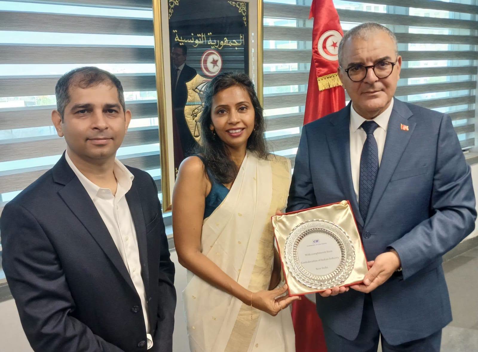 وزير الإقتصاد يؤكد على توفر الفرص والإمكانيات للإرتقاء بحجم الإستثمارات الهندية في تونس