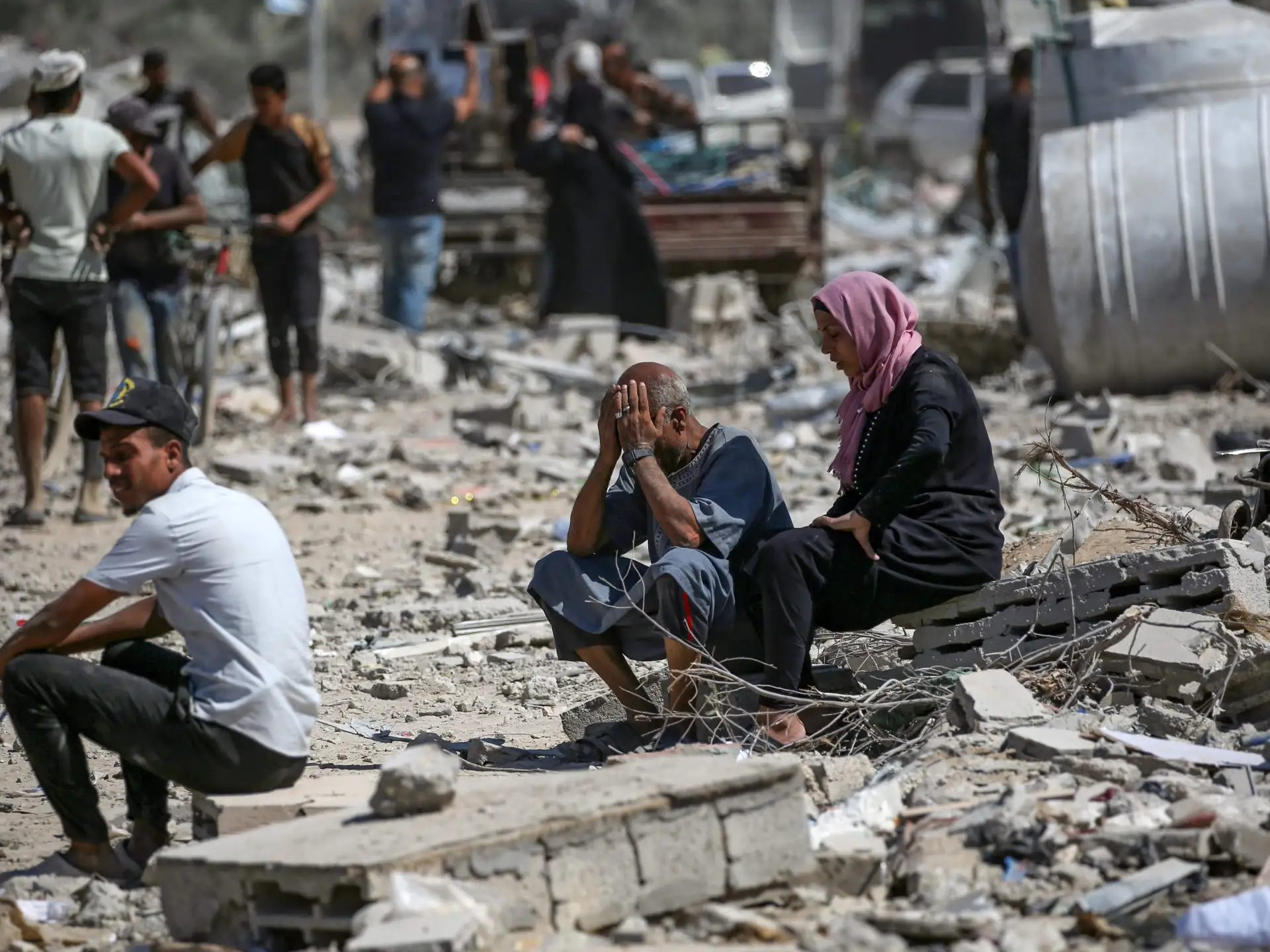 العدوان الصهيوني على غزة: أكثر من 7 آلاف جثمان تحت الأنقاض