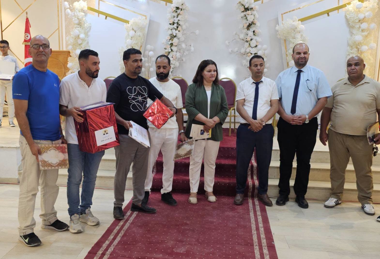 القصرين: يوم العلم الجهوي يحتفي بالمتفوقين ويكرّم المتميزين