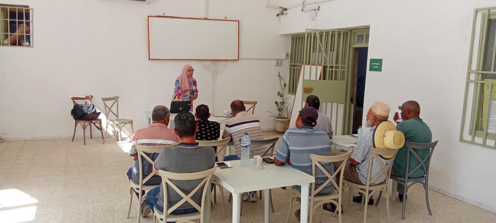 توزر: يوم تحسيسي حول حماية صابة التمور والممارسات الجيدة بعد الجني
