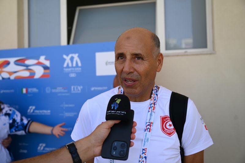 عادل حلاب مدرّب المنتخب التونسي للكرة الحديدية (الرافا)،يعرب عن رضاه التام للمردود الجماعي للعناصر الوطنية